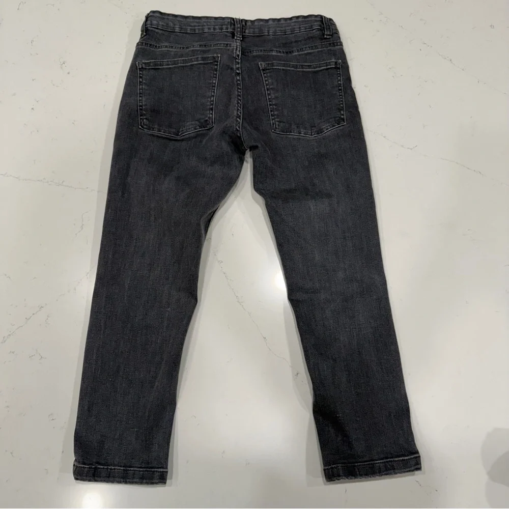 Under 5’10 Men’s Zak Jeans Gray